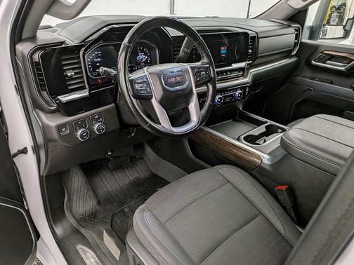 2024 GMC Sierra 3500 SLE