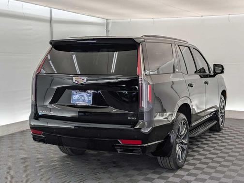 2021 Cadillac Escalade Sport
