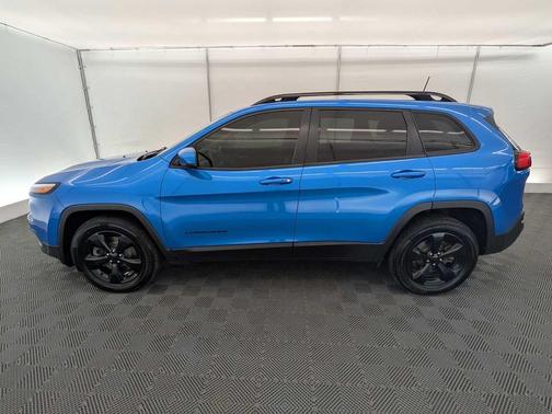 Hydro Blue Pearlcoat 2018 Jeep Cherokee Limited