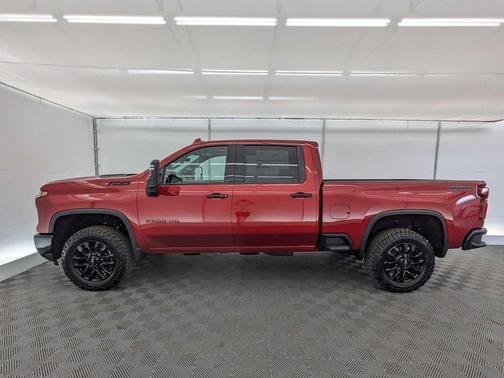 Radiant Red Tintcoat 2026 Chevrolet Silverado 2500 LTZ