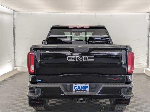 2025 GMC Sierra 1500 AT4X