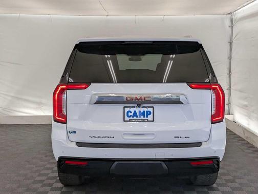 2023 GMC Yukon SLE