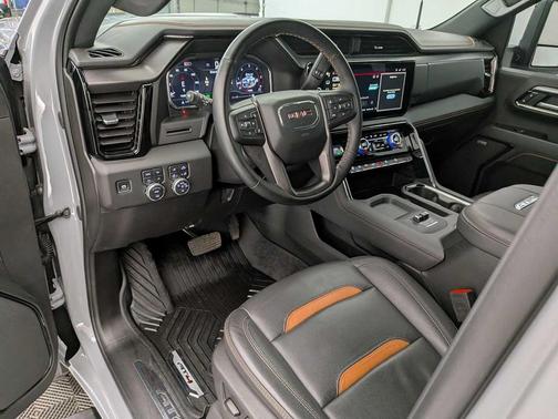 2025 GMC Sierra 2500 AT4