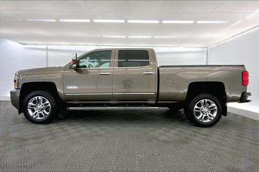 2015 Chevrolet Silverado 2500 High Country