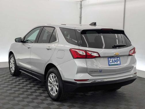 Silver Ice Metallic 2019 Chevrolet Equinox 1LT