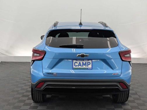 Marina Blue Metallic 2026 Chevrolet Trax FWD 2RS