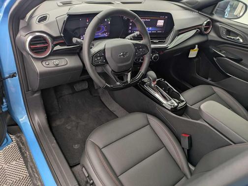 Marina Blue Metallic 2026 Chevrolet Trax FWD 2RS