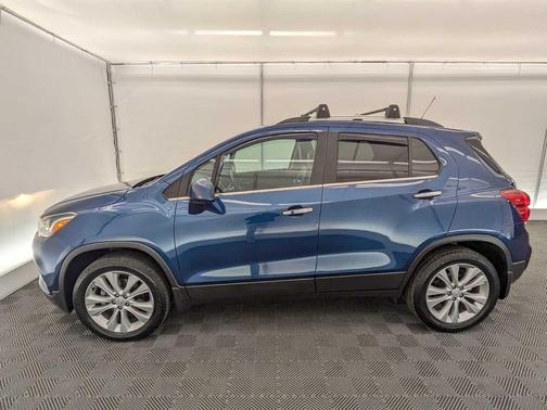 Pacific Blue Metallic 2019 Chevrolet Trax Premier