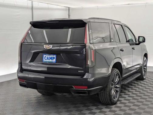 2023 Cadillac Escalade Sport