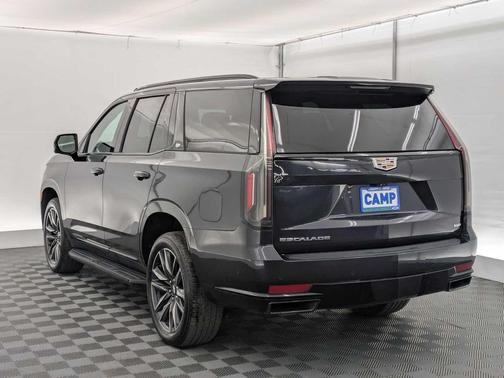 2023 Cadillac Escalade Sport