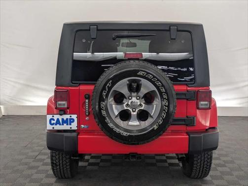 2018 Jeep Wrangler JK Sahara