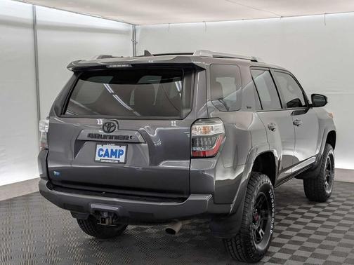 2017 Toyota 4Runner SR5 Premium