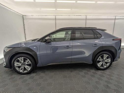 Harbor Mist Gray Pearl 2-Tone 2024 Subaru Solterra Touring