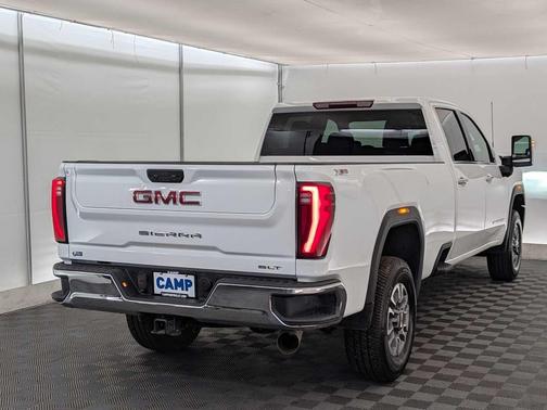 2025 GMC Sierra 3500 SLT