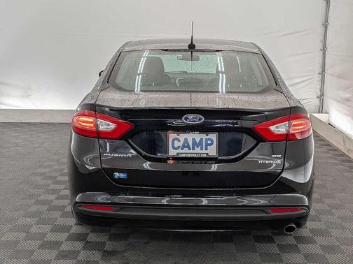 2016 Ford Fusion Hybrid SE