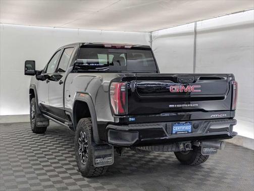 2024 GMC Sierra 2500 AT4