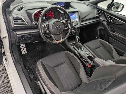 Crystal White Pearl 2017 Subaru Impreza 2.0i Sport