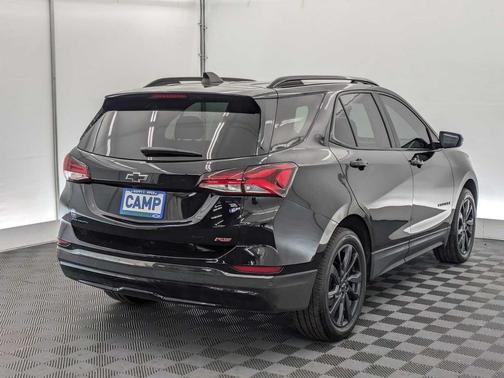 Mosaic Black Metallic 2022 Chevrolet Equinox AWD RS