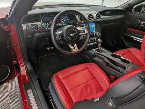 2022 Ford Mustang GT Premium