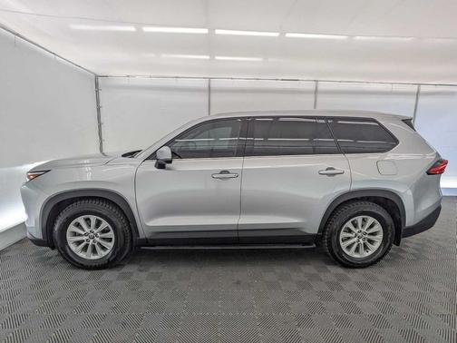 Celestial Silver Metallic 2024 Toyota Grand Highlander XLE
