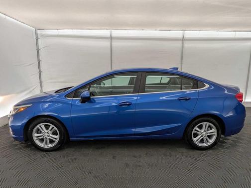 2016 Chevrolet Cruze LT Auto