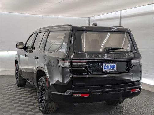 2023 Jeep Grand Wagoneer Series III Obsidian