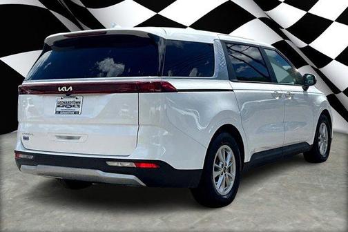 2023 Kia Carnival LX