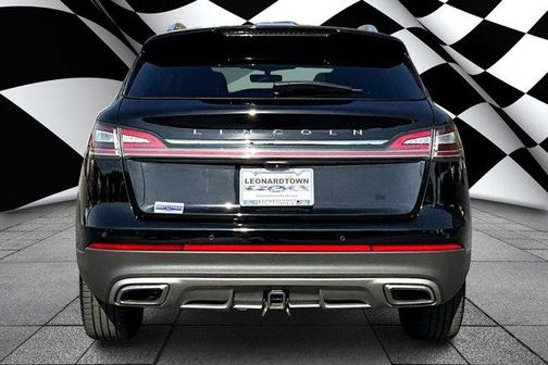 2021 Lincoln Nautilus Reserve