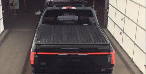 2023 Ford F-150 Lightning LARIAT