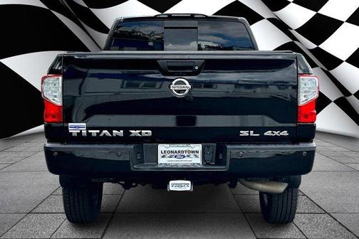 2017 Nissan Titan XD SL