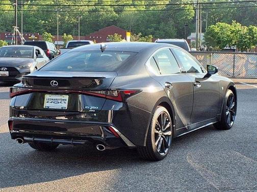 2024 Lexus IS 350 F Sport