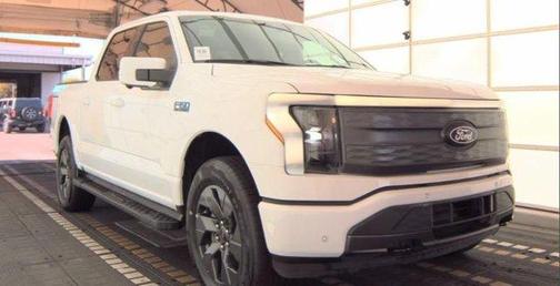 2025 Ford F-150 Lightning LARIAT