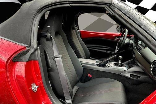 2016 Mazda MX-5 Miata Club