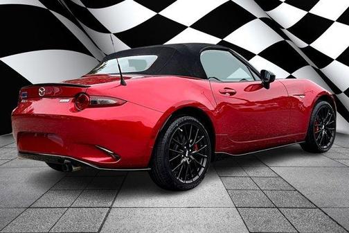 2016 Mazda MX-5 Miata Club