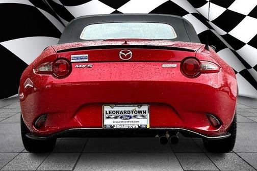 2016 Mazda MX-5 Miata Club
