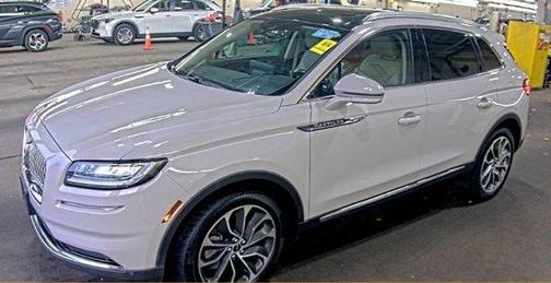 2021 Lincoln Nautilus Reserve