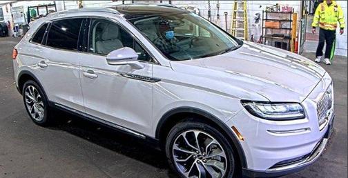 2021 Lincoln Nautilus Reserve