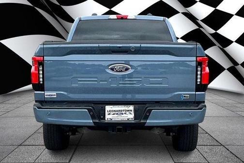 2023 Ford F-150 Lightning XLT
