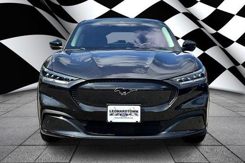 2022 Ford Mustang Mach-E California Route 1