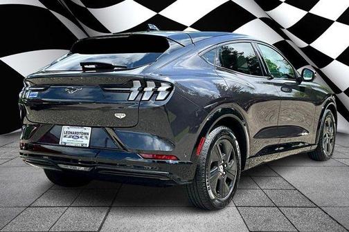 2022 Ford Mustang Mach-E California Route 1