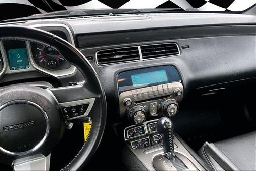 2011 Chevrolet Camaro 2LT