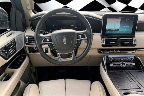 2021 Lincoln Navigator L Reserve