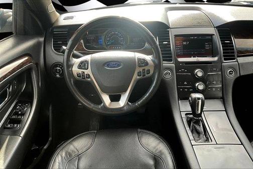 2015 Ford Taurus Limited