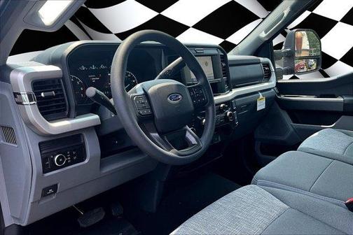 2025 Ford F-350 XLT