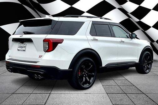 2021 Ford Explorer ST