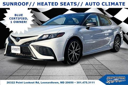 2022 Toyota Camry SE