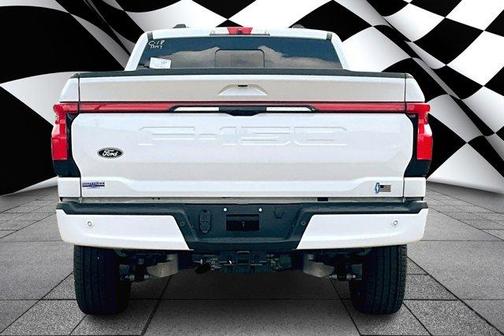 2025 Ford F-150 Lightning Platinum