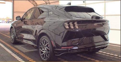 2022 Ford Mustang Mach-E GT