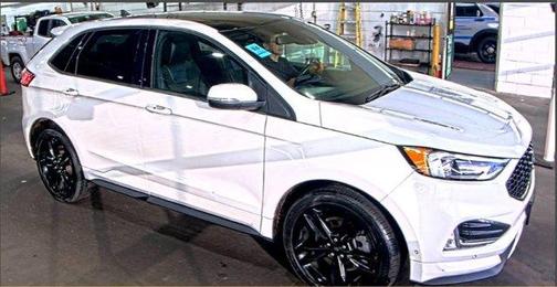 2022 Ford Edge ST
