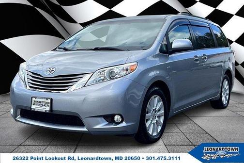 2017 Toyota Sienna XLE